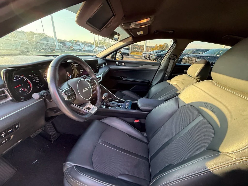 Used 2024 Gray Kia GT-Line image 20