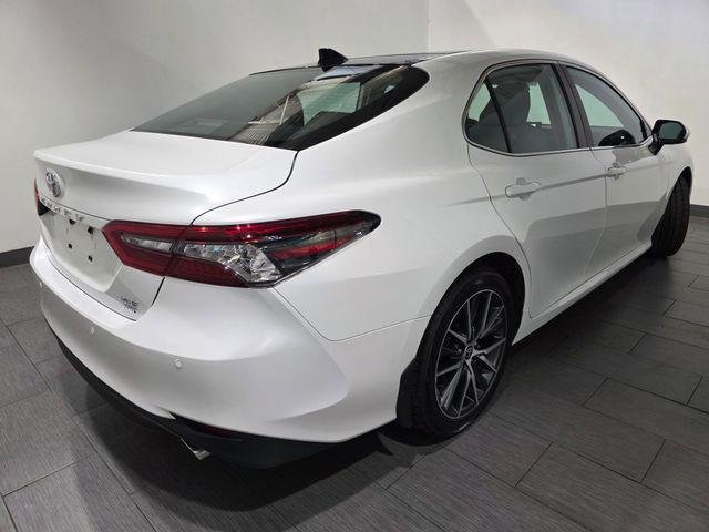 Certified Used 2024 WIND CHILL PEARL Toyota  image 5