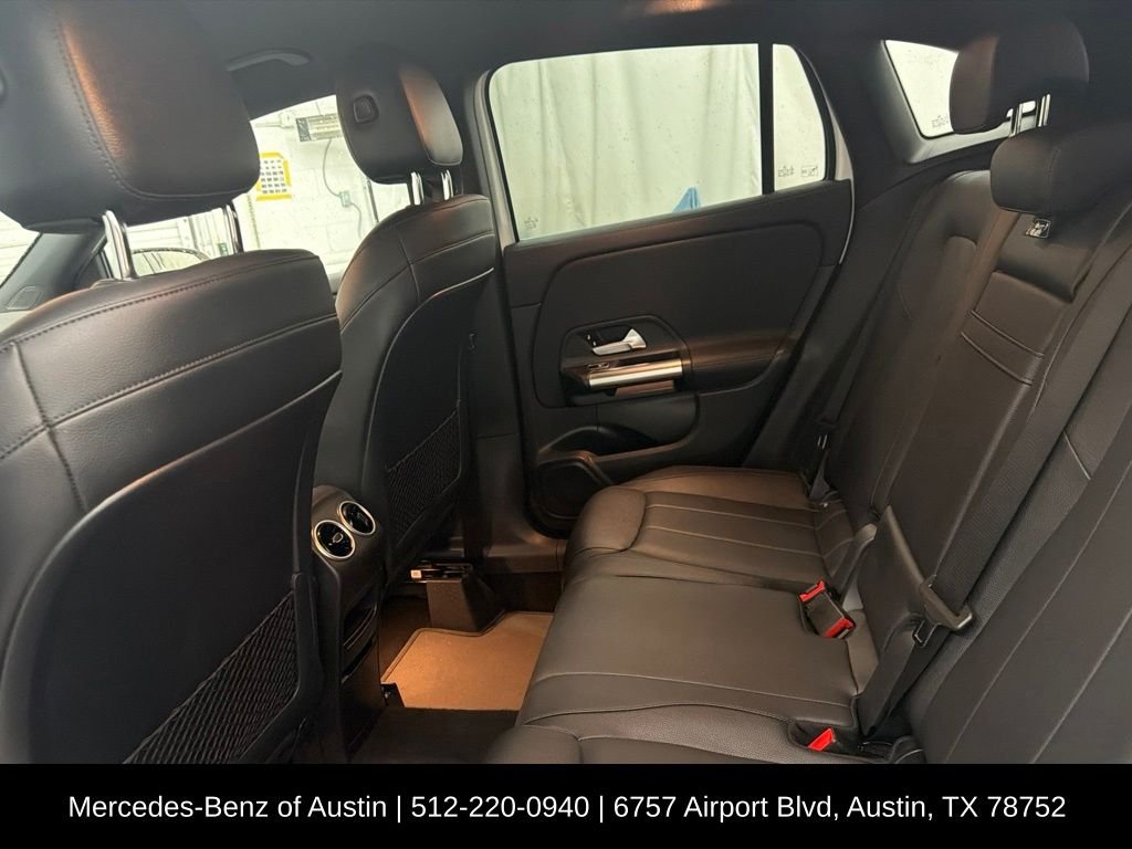 Certified Used 2021 White Mercedes-Benz GLA 250 image 21