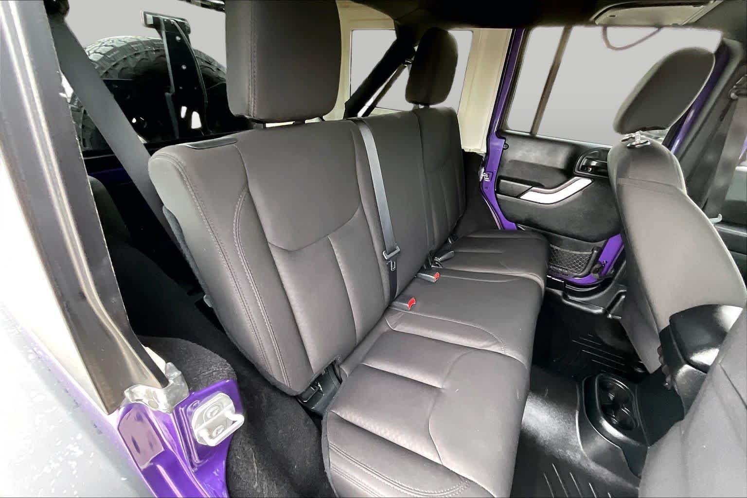 Used 2018 Xtreme Purple Pearlcoat Jeep Sport S image 18