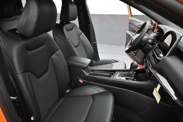 New 2026 Joose Exterior Paint Jeep Latitude image 28
