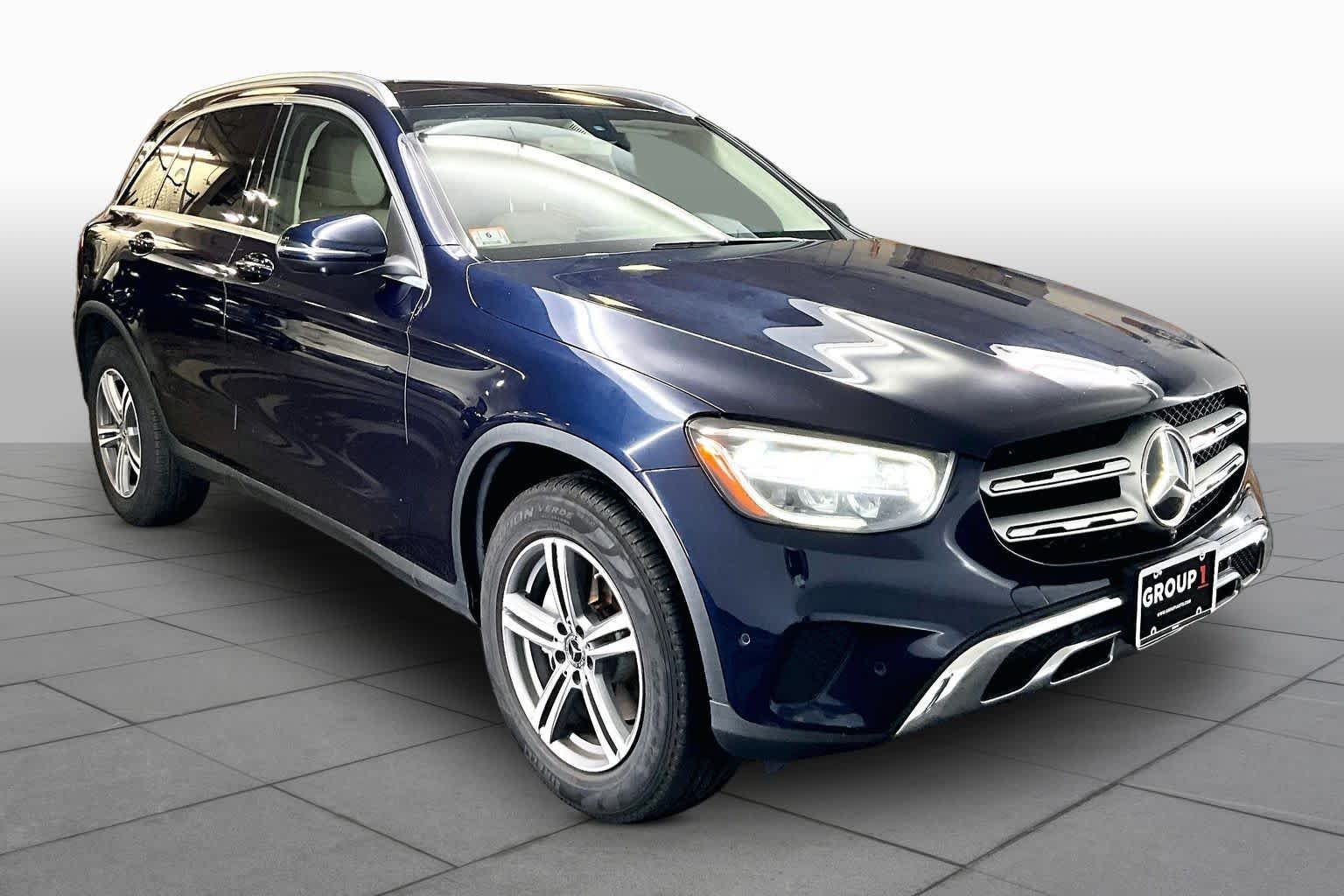 Used 2020 Lunar Blue Metallic Mercedes-Benz GLC 300 image 3