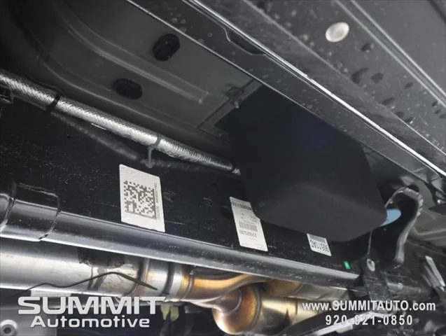 New 2026 Diamond Black Crystal Pearl-Coat Exterior Paint RAM BIG HORN image 29