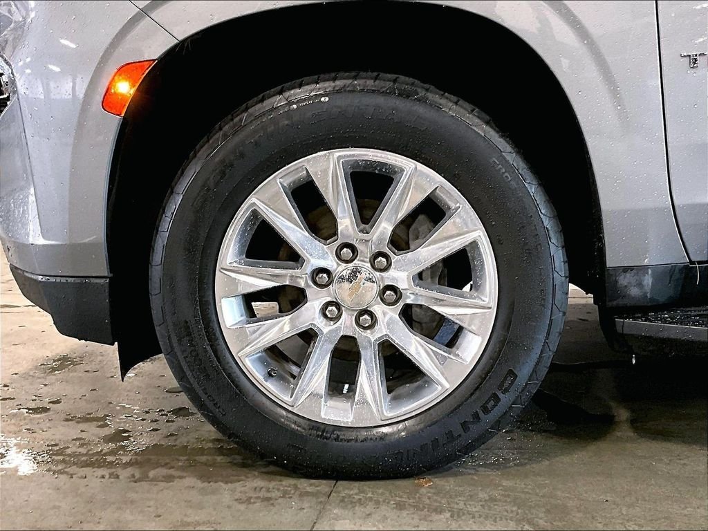 Used 2023 Gray Chevrolet Premier image 7