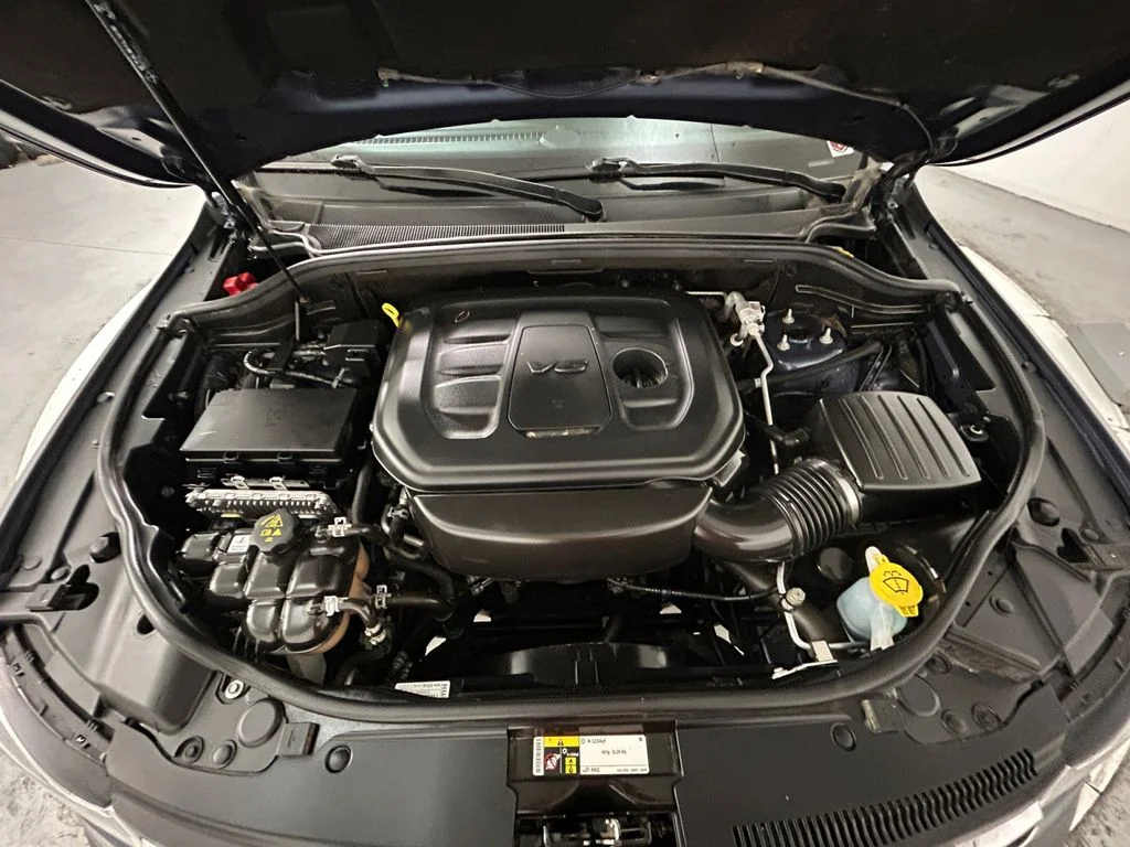 Used 2019 Blue Jeep Limited image 21