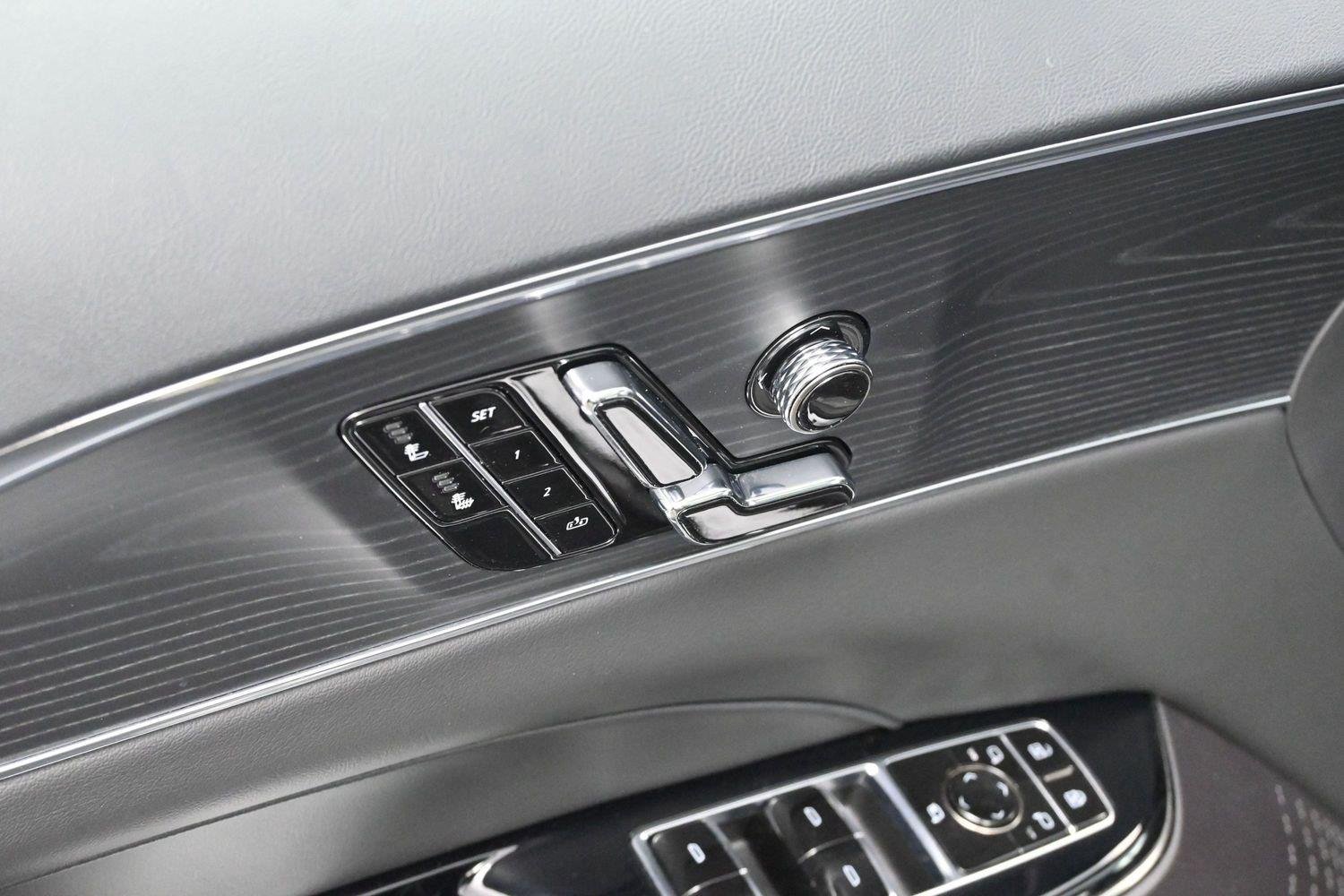 Used 2024 Stellar Black Metallic Cadillac Sport 1 image 10