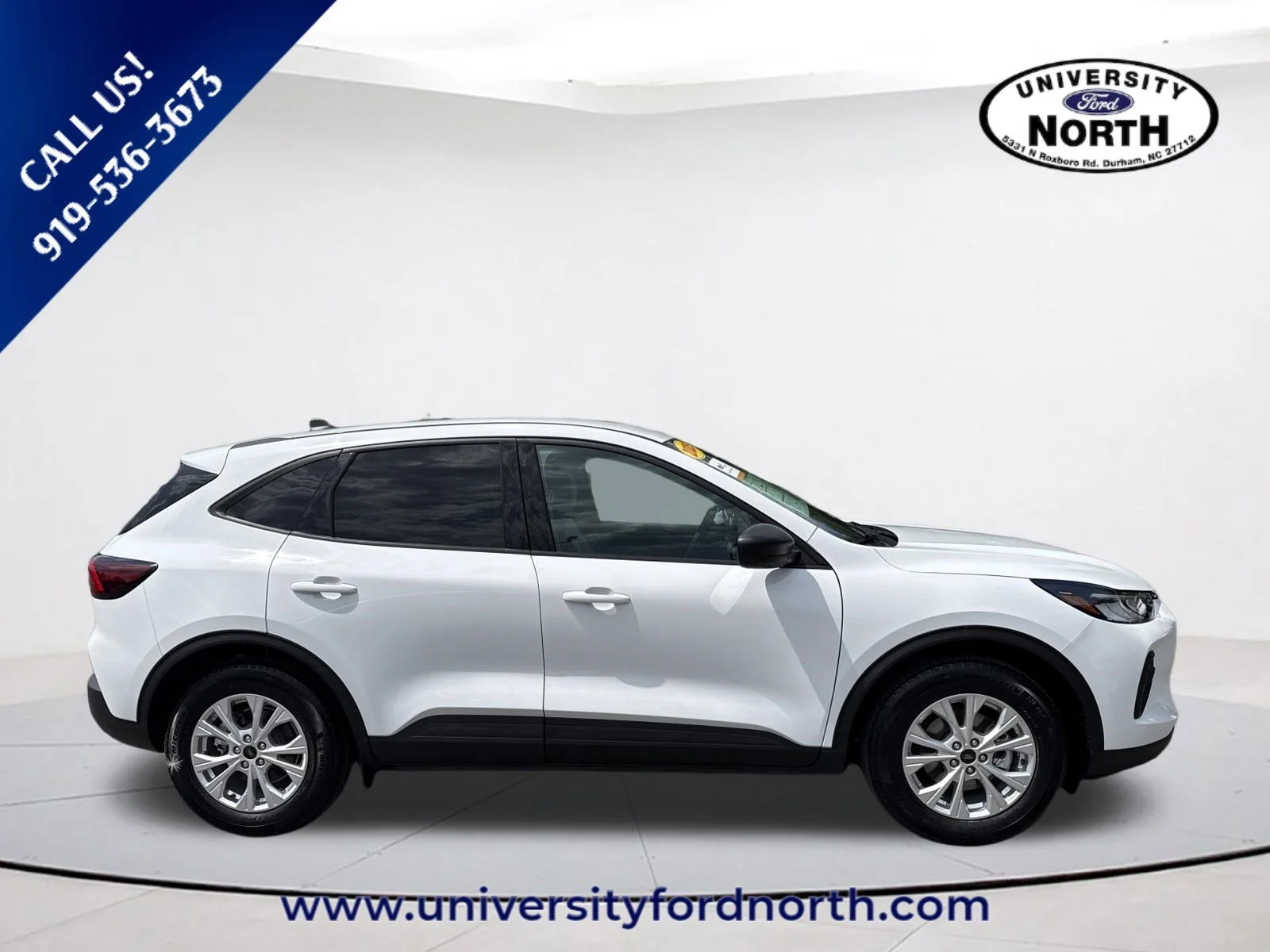 Used 2025 Oxford White Ford Active image 8