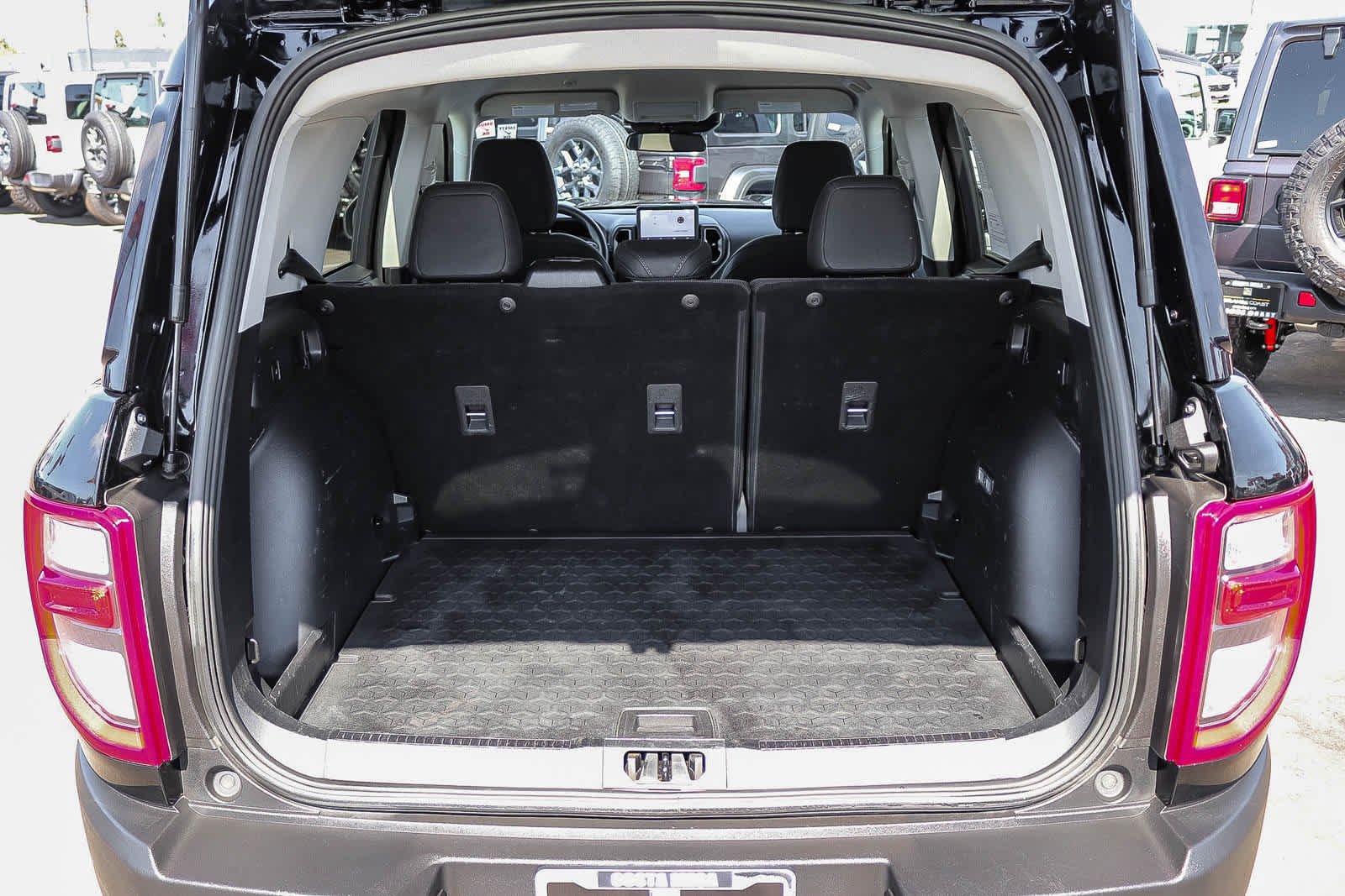 Used 2024 Shadow Black Ford Big Bend image 25