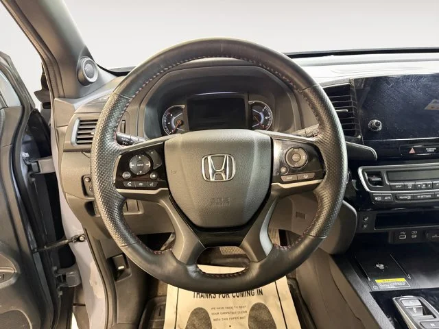2024 Honda Passport Black Edition - Photo 13