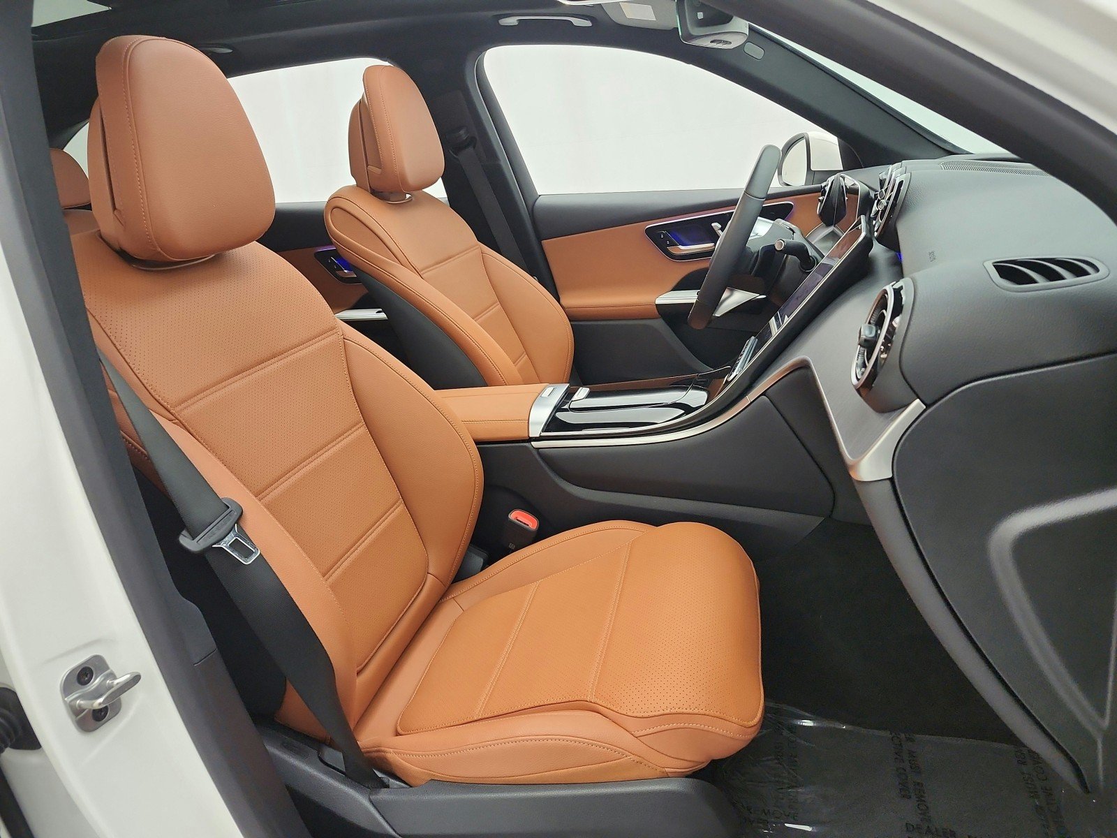 Certified Used 2025 Polar White Mercedes-Benz GLC 350e 4MATIC® SUV image 19