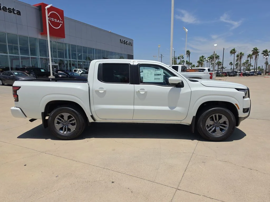 New 2026 Glacier White Nissan Crew Cab SV image 7