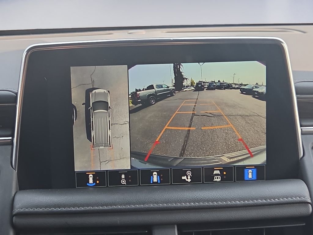 Used 2022 Gray Chevrolet LT image 16
