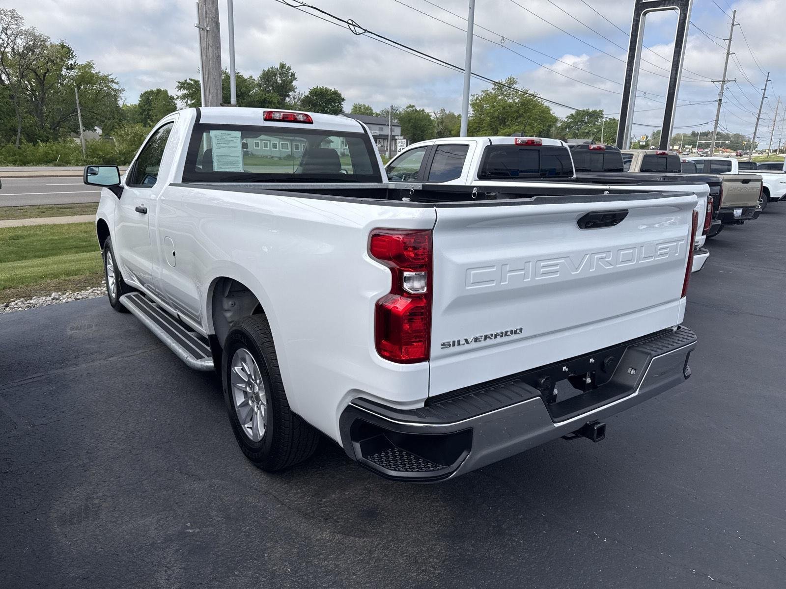 Used 2024 Summit White Chevrolet WT image 4
