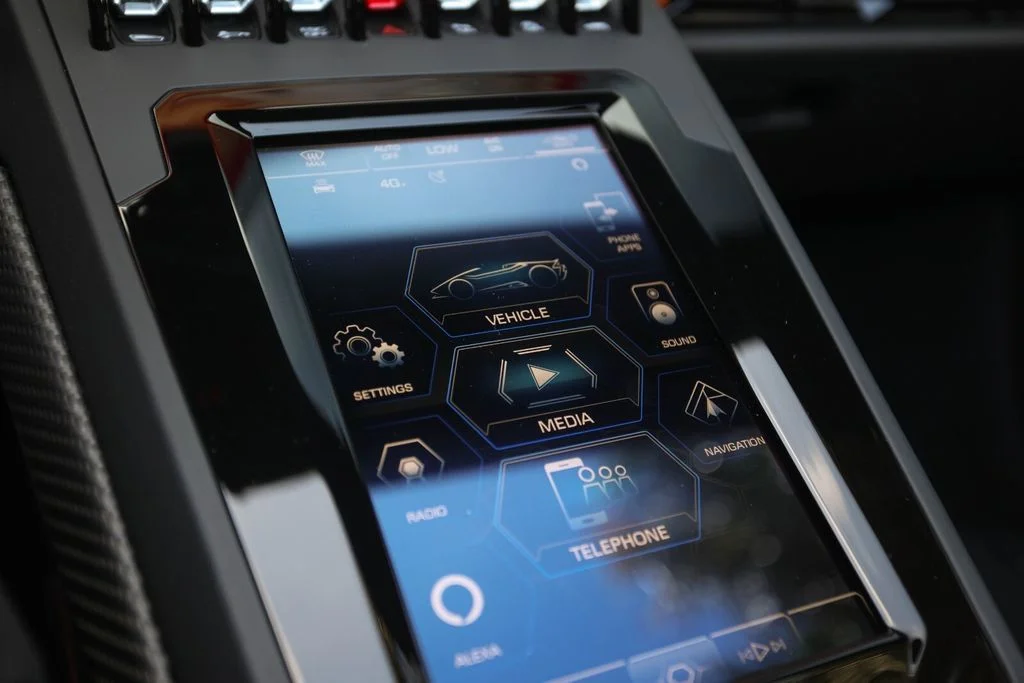 Used 2020 Nero Noctis Lamborghini Base image 39