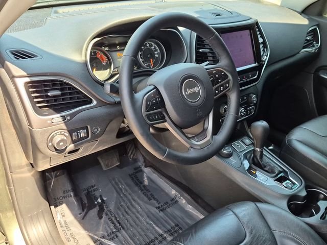 Used 2019 Green Jeep Limited image 12