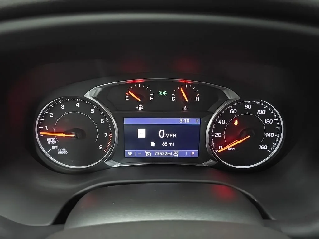 Used 2020 Black GMC AT4 image 24