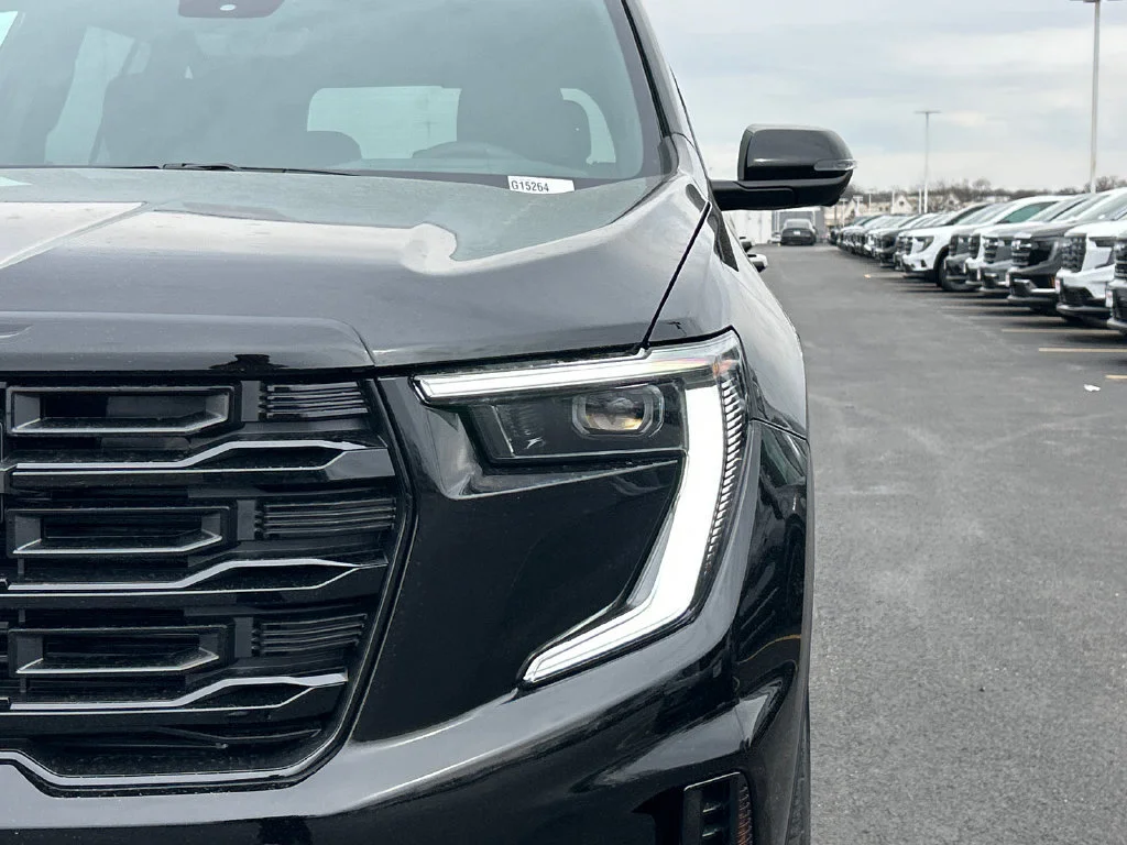 2026 GMC Acadia Elevation - Photo 11