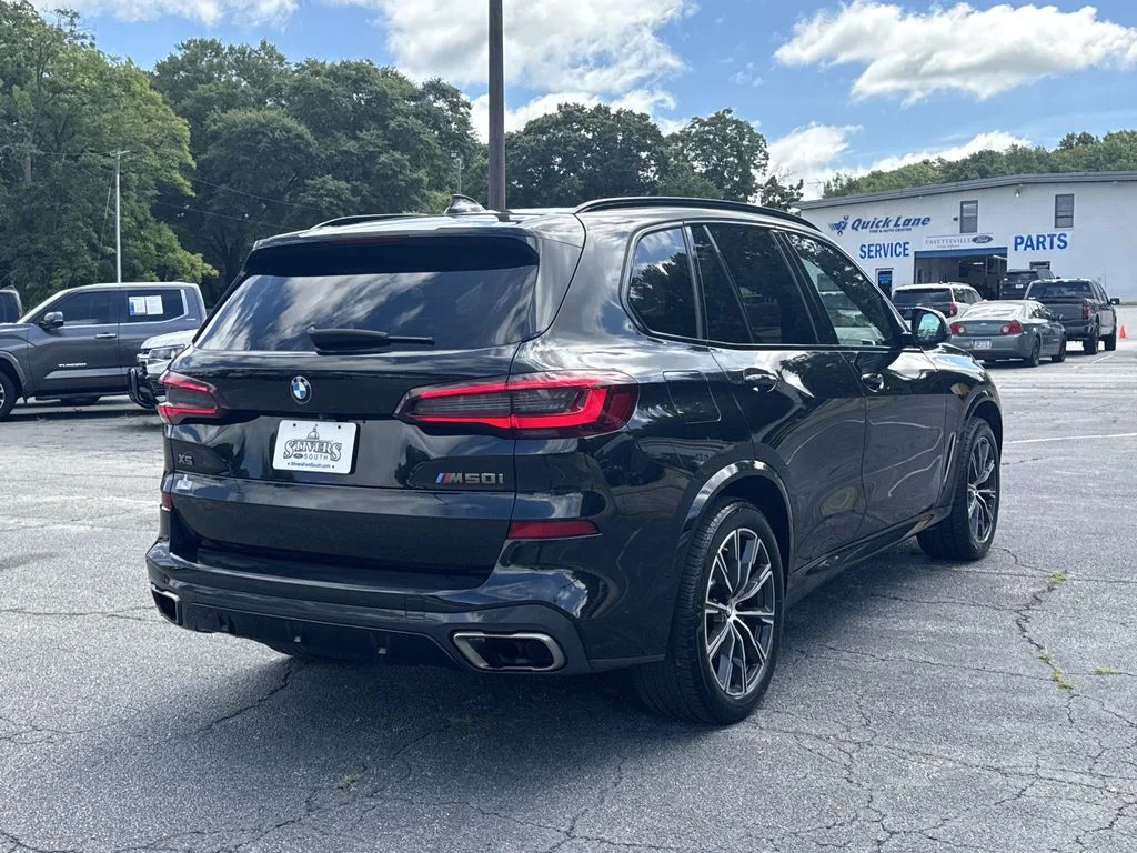 Used 2021 Black BMW M50i image 7