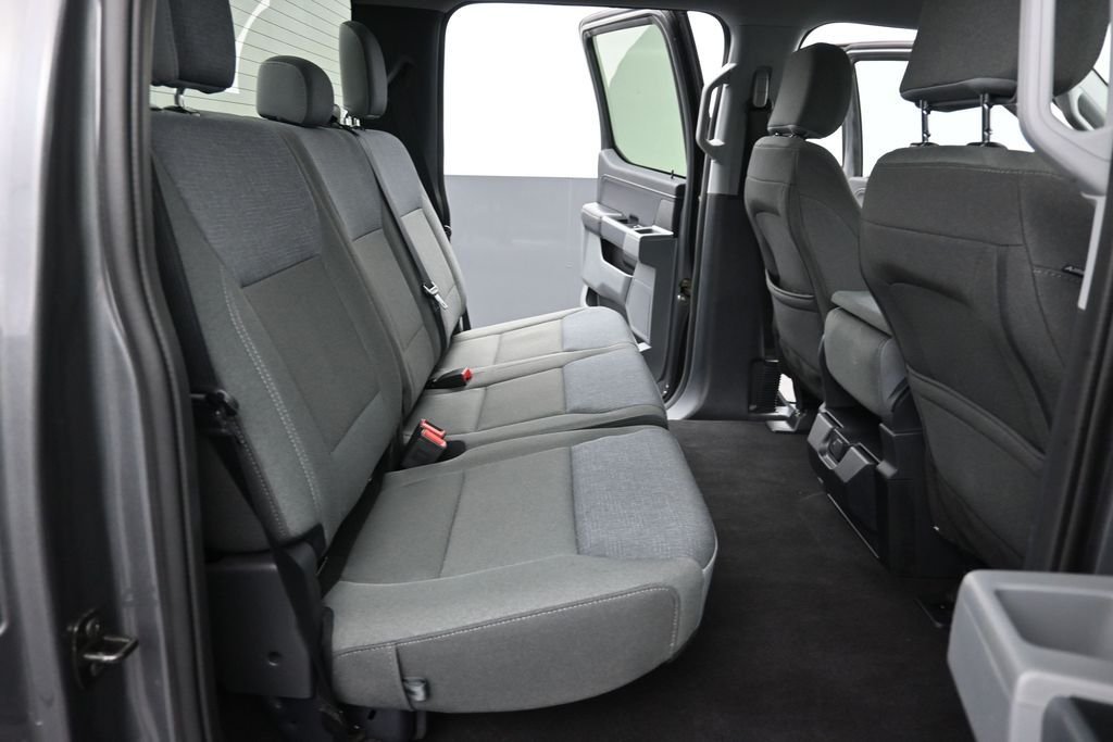 Used 2025 Gray Ford XLT image 2