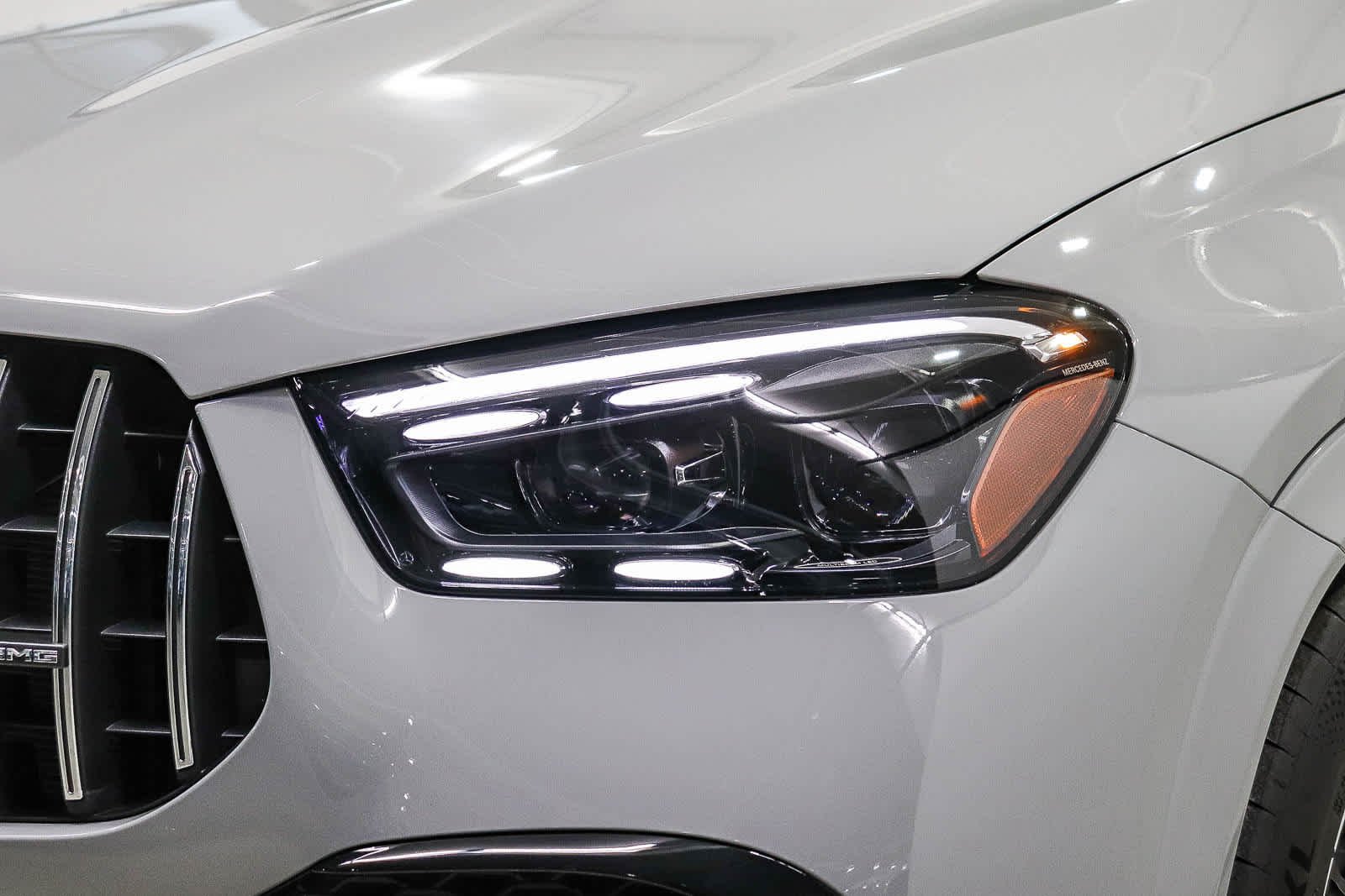 Used 2026 MANUFAKTUR Alpine Grey Mercedes-Benz AMG® GLE 53 image 7