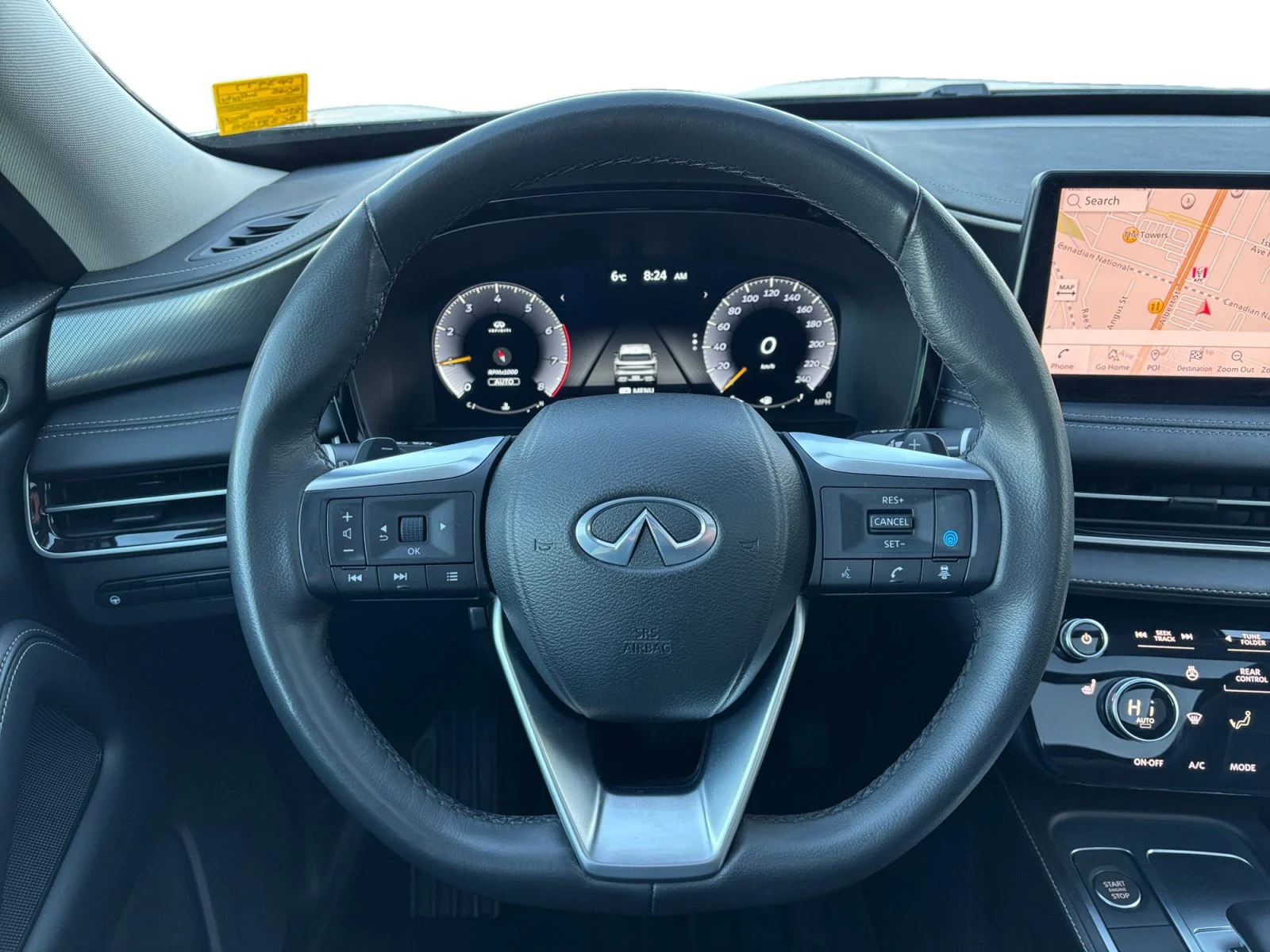 Used 2025 Black INFINITI LUXE image 13