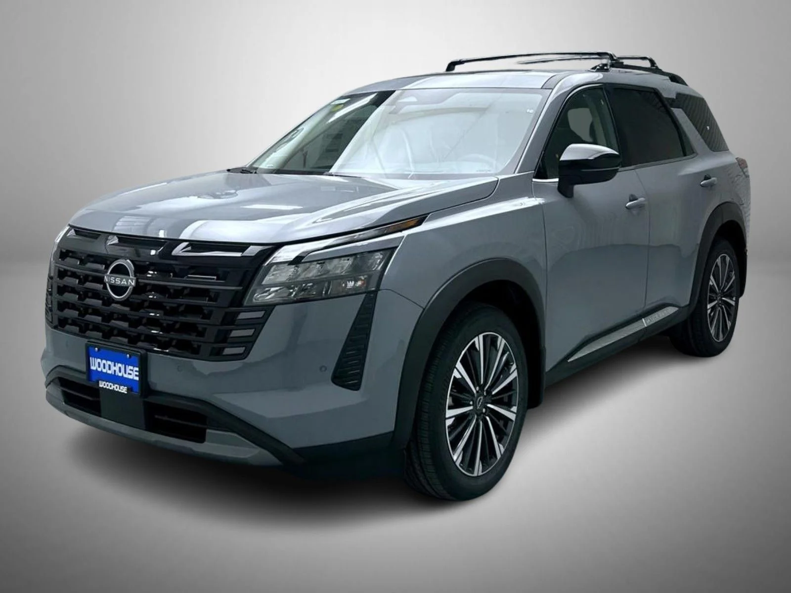 2026 Nissan Pathfinder Platinum 4WD's photo