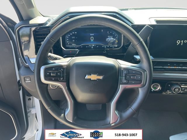 Used 2023 SUMMIT WHITE Chevrolet LT image 13