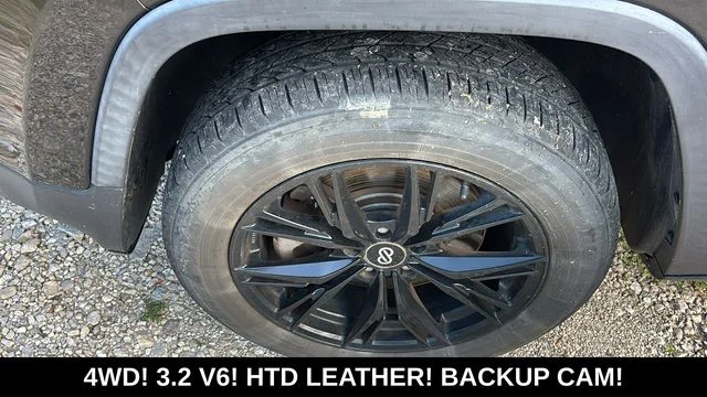Used 2014 Black Jeep Limited image 32