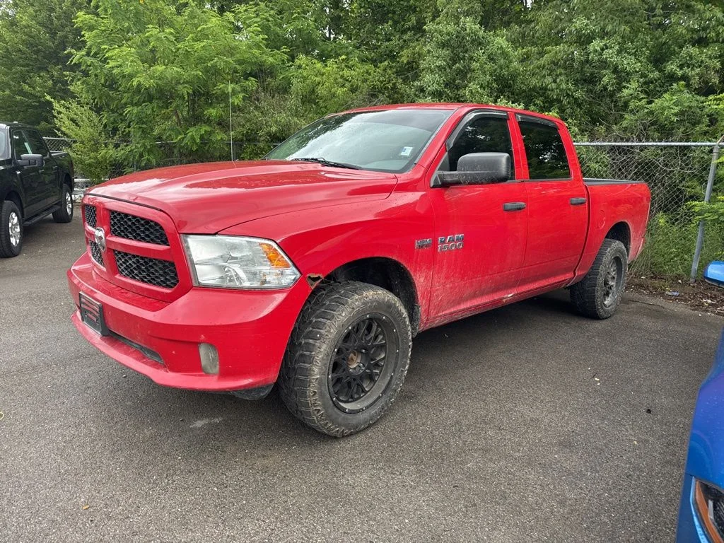 2013 RAM 1500 Express 4x4 Crew Cab's photo