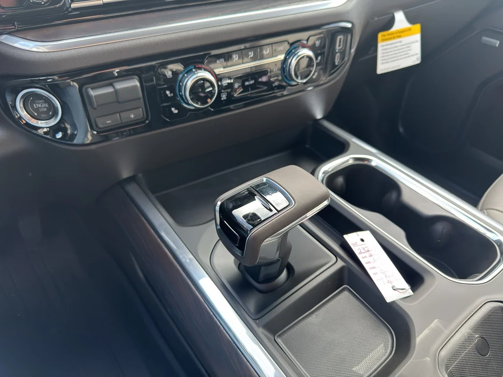 2026 GMC Sierra 1500 SLT - Photo 25