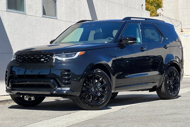 2026 Land Rover Discovery Dynamic SE