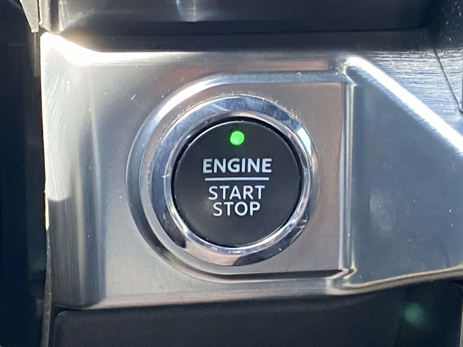 Used 2022 Silver Ford Lariat image 22