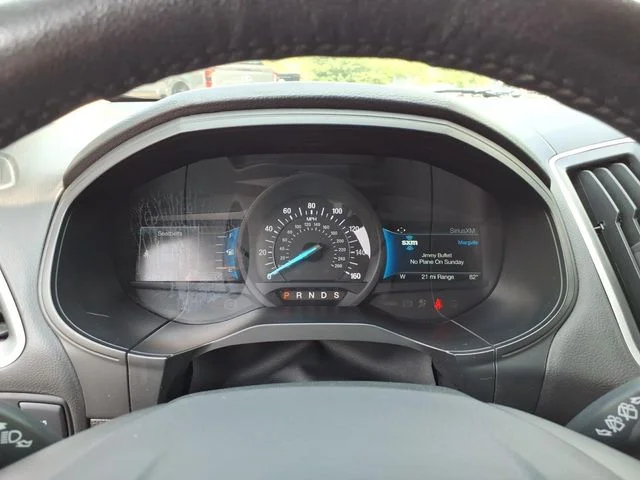 Used 2023 Black Ford SEL image 21