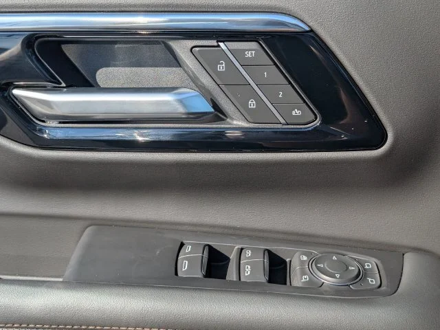 New 2027 Sterling Gray Metallic Chevrolet High Country image 23