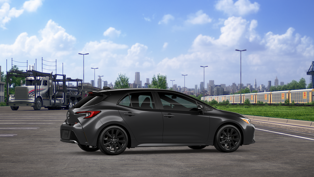 New 2026 Magnetic Gray Metallic with Midnight Black Metallic roof Toyota XSE image 11