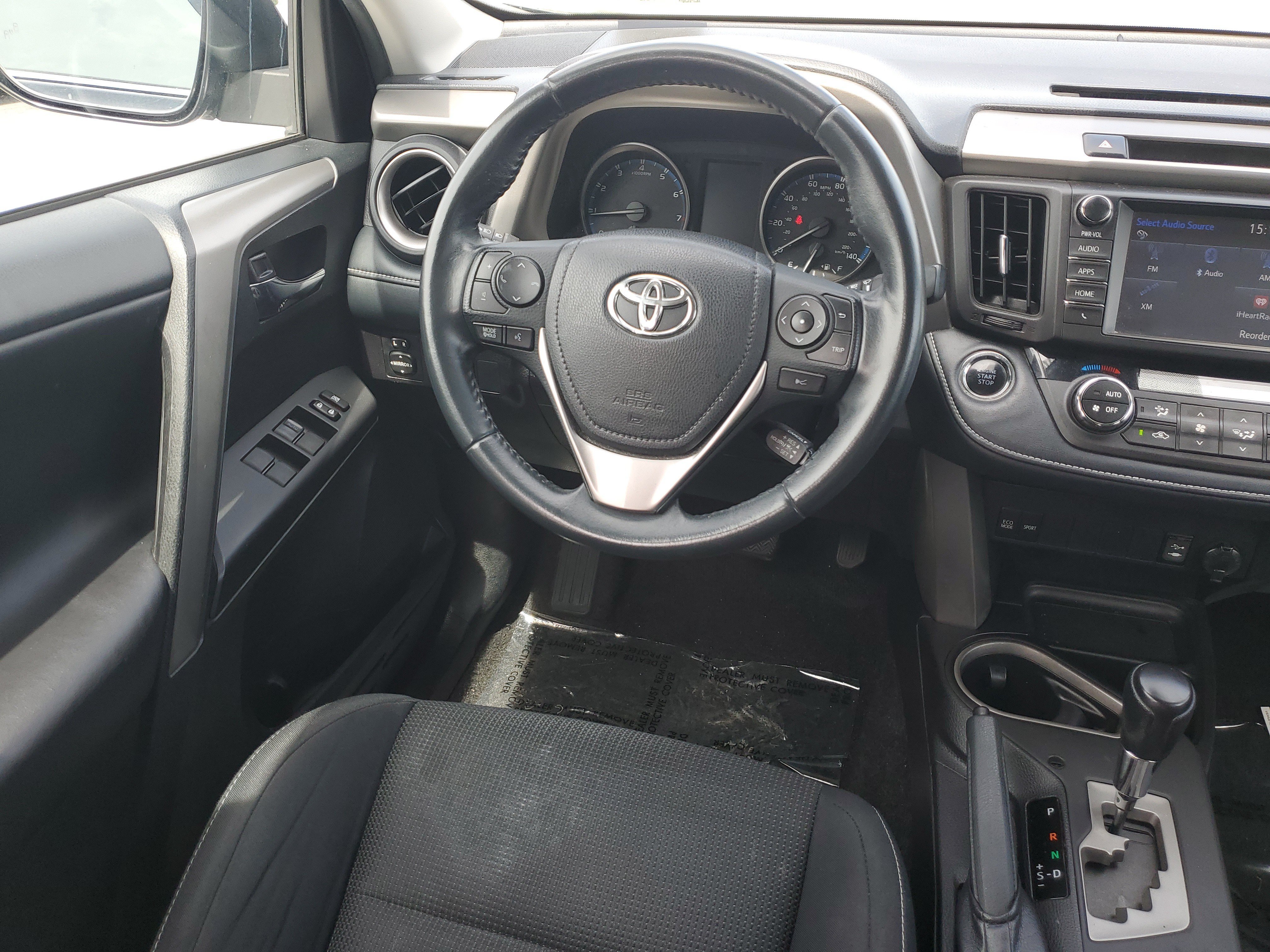 Used 2018 Magnetic Gray Metallic Toyota XLE image 15