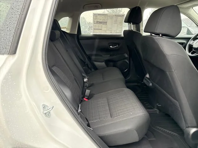 2026 Honda HR-V LX - Photo 10