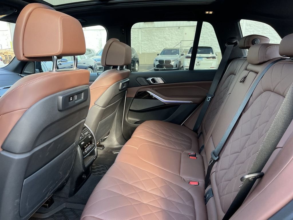 Certified Used 2023 Alpine White BMW M50i image 22