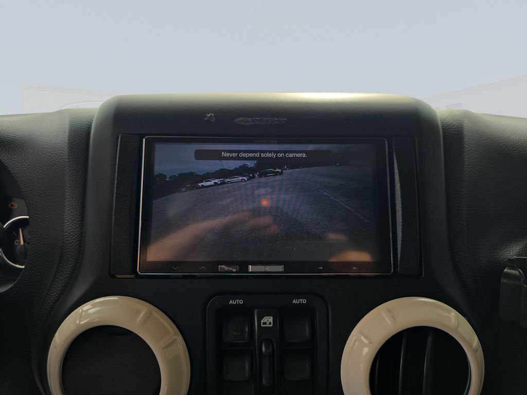 2017 Jeep Wrangler Unlimited Rubicon - Photo 21
