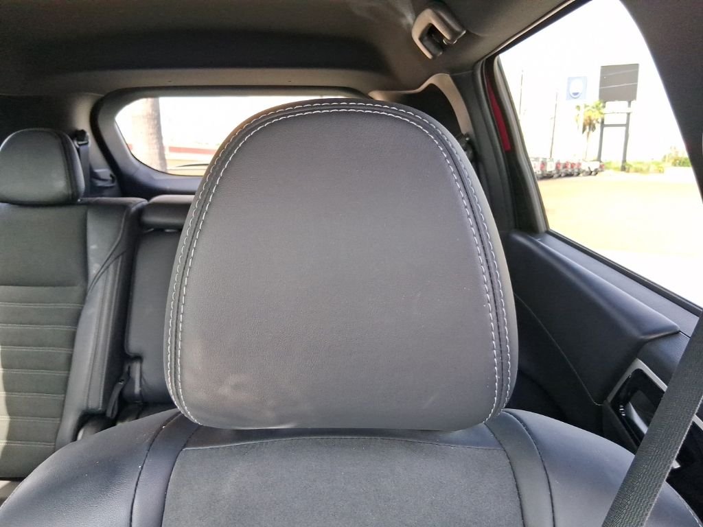 Used 2024  Mitsubishi SE image 16