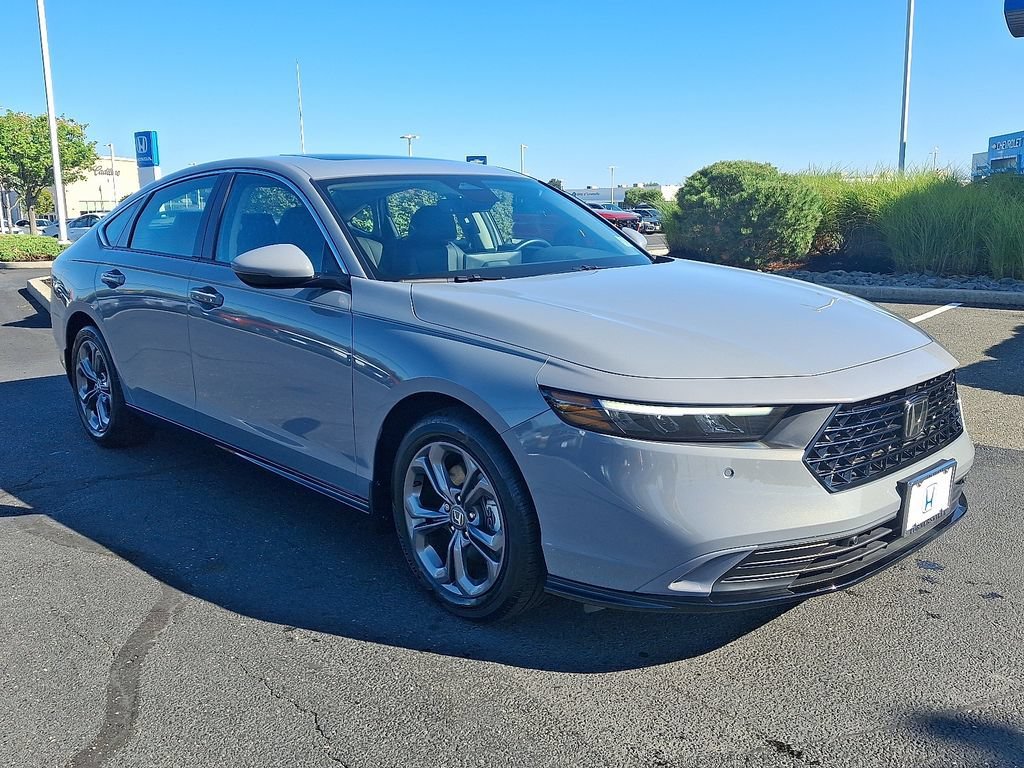 Certified Used 2025 Urban Gray Pearl Honda HYBRID EX-L image 37