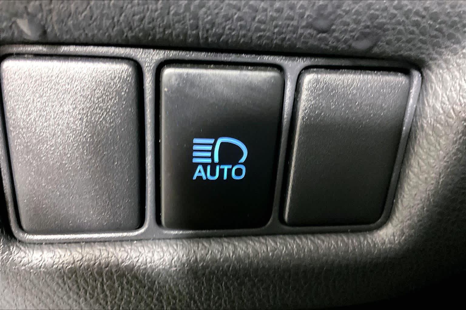 Used 2020 Black Sand Pearl Toyota LE image 32