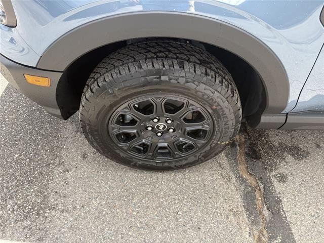 New 2026 Azure Gray Metallic Tri-Coat Ford Badlands® image 41