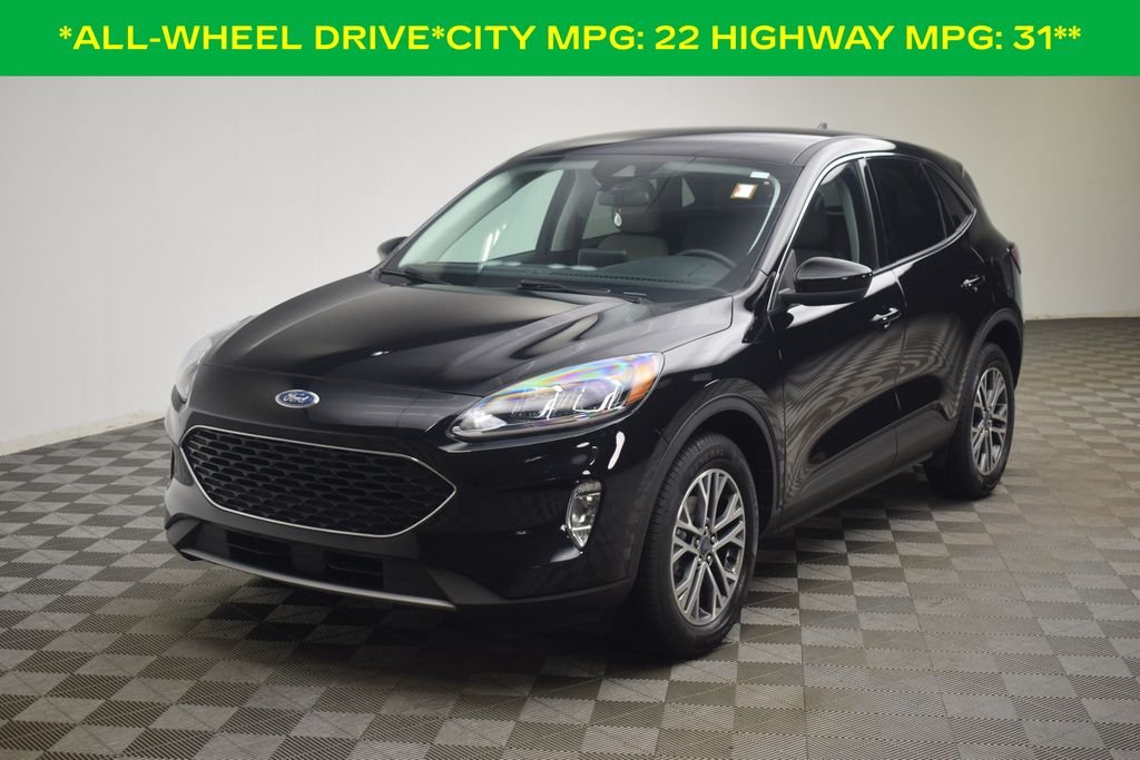 Used 2022 Black Metallic Ford SEL image 3