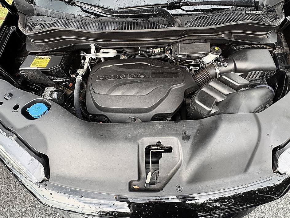 Used 2022  Honda Special Edition image 25