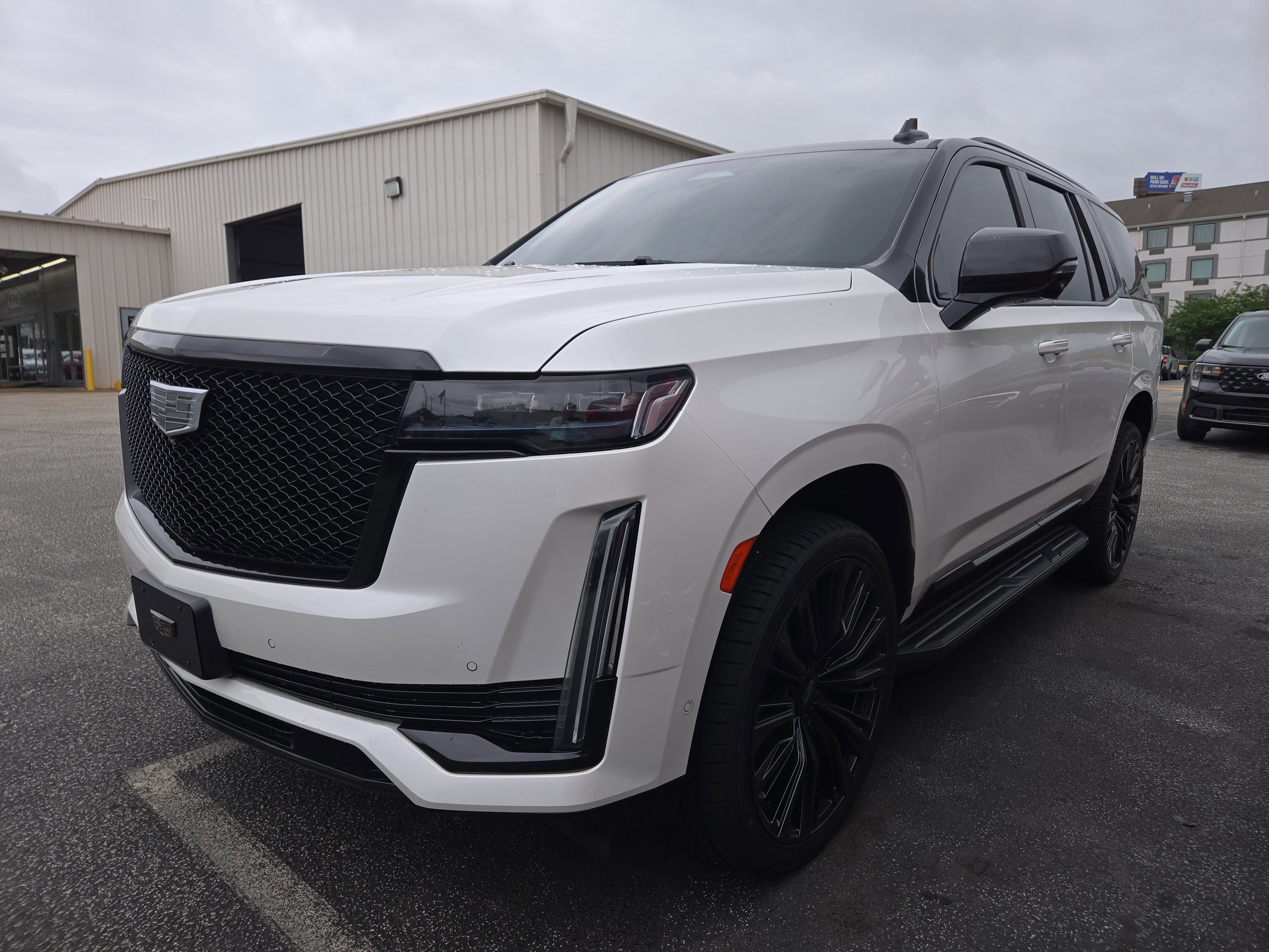 2021 Cadillac Escalade 2WD Sport's photo