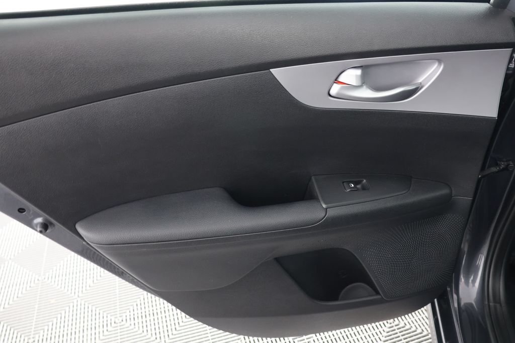 Used 2023 Gray Kia LXS image 23