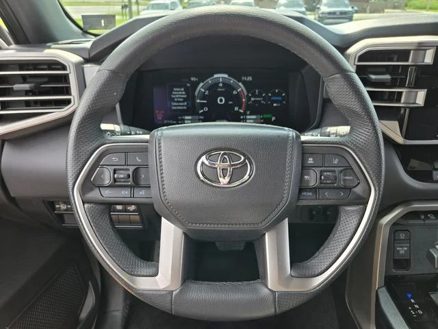 Used 2025 White Toyota SR5 image 32