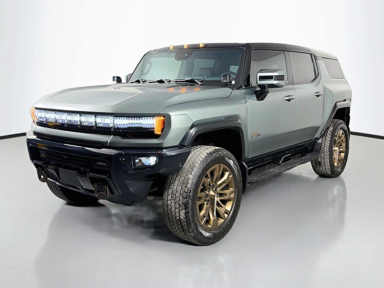 2024 GMC HUMMER EV