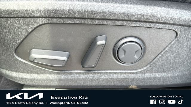 New 2026 Ebony Black Kia S image 11